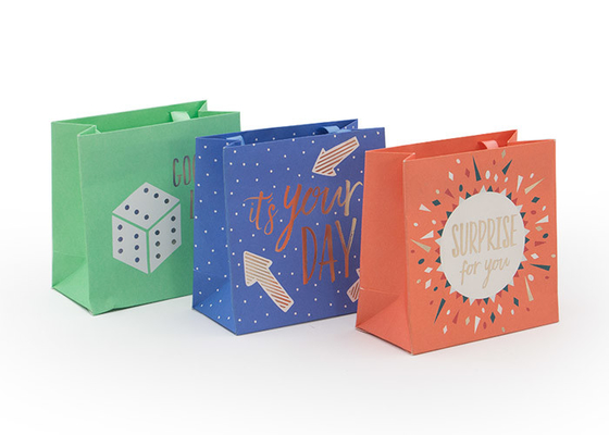Good price Service viable de luxe d'ODM de poignée de corde de coton de sacs de cadeau de papier de métier en ligne