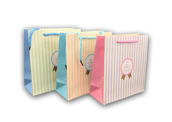Good price Petits sacs de fantaisie mignons de cadeau de Brown avec l'aspect à la mode de poignées en ligne