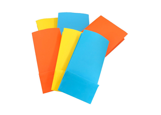Good price Le cadeau de papier personnalisé coloré met en sac la certification à la mode de la CE de conception en ligne
